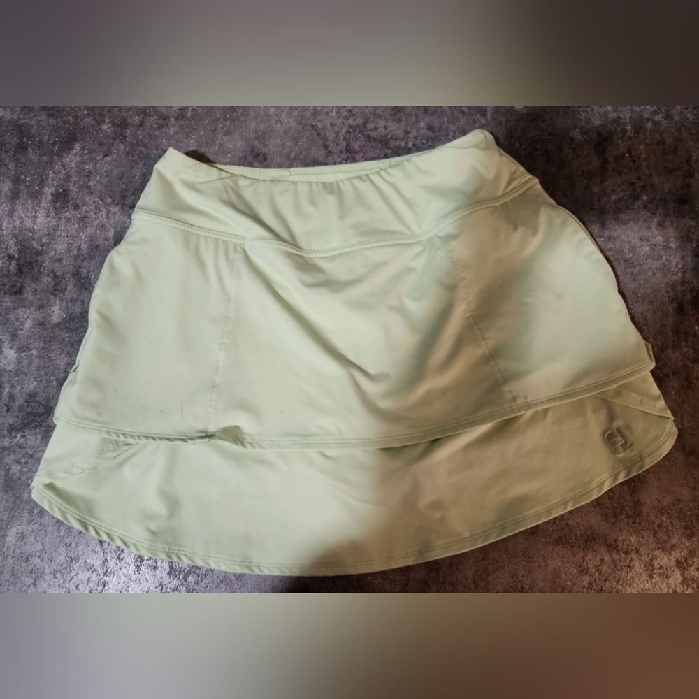 FootJoy skirt